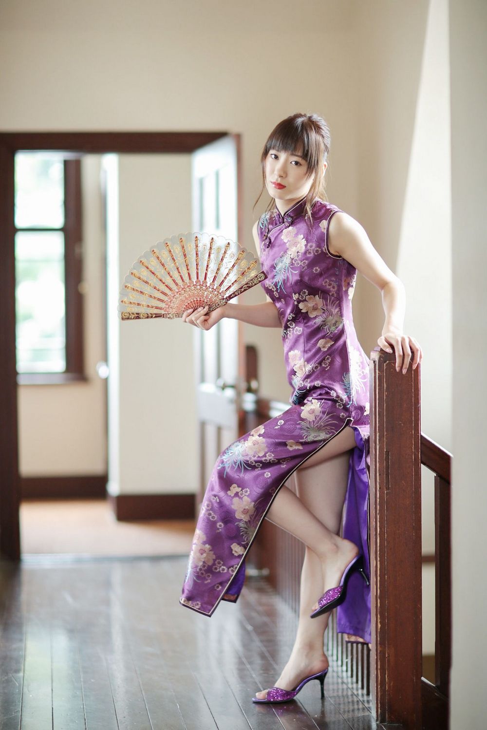 日本美女生田衣梨奈高开叉旗袍+海边比基尼系列性感写真-御萝部落-小乔阁