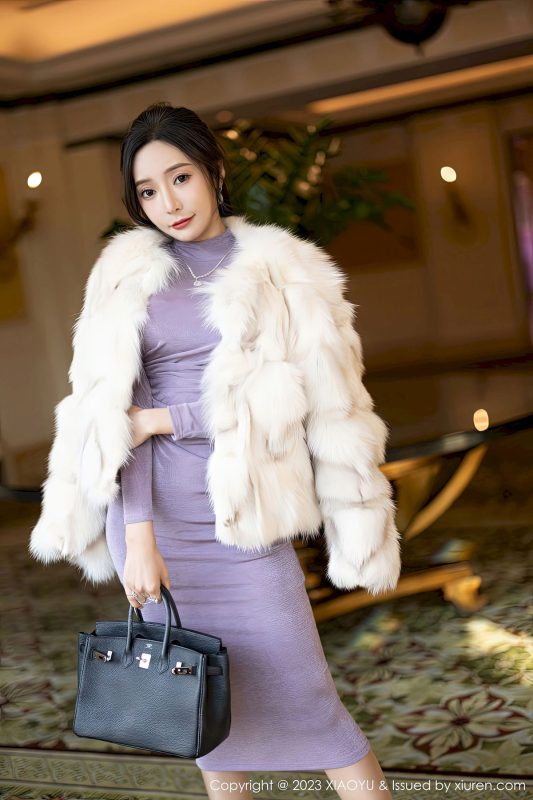 [语画界XIAOYU] Vol.947 女神王馨瑶yanni – 淡紫色收身连衣长裙性感写真-小乔阁