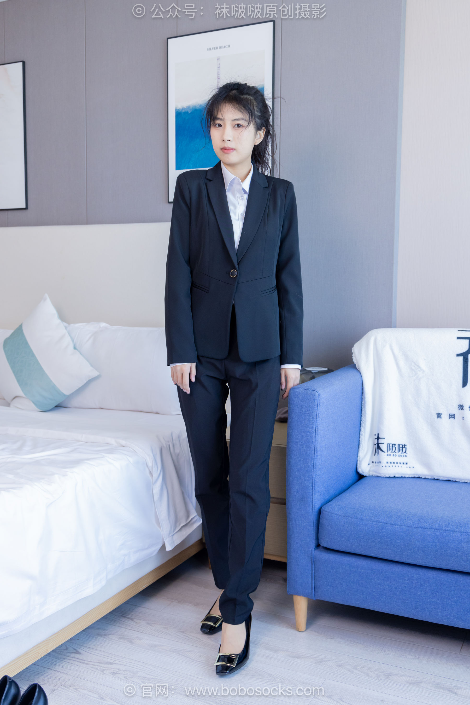 BoBoSocks袜啵啵模特奶油白领OL制服裤里丝写真-小乔阁