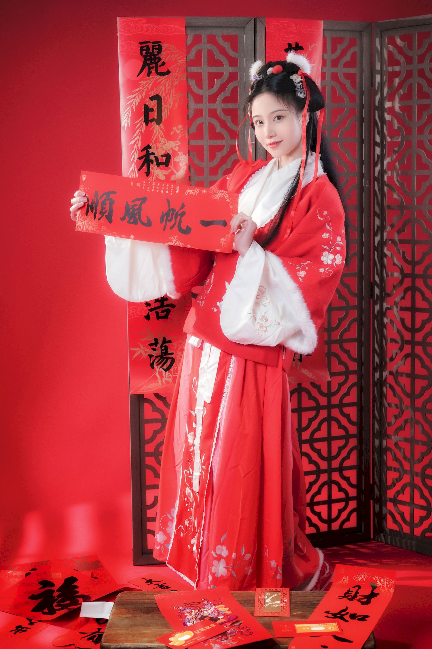 古典美女Nnian红色拜年服新年新气象喜庆写真-小乔阁