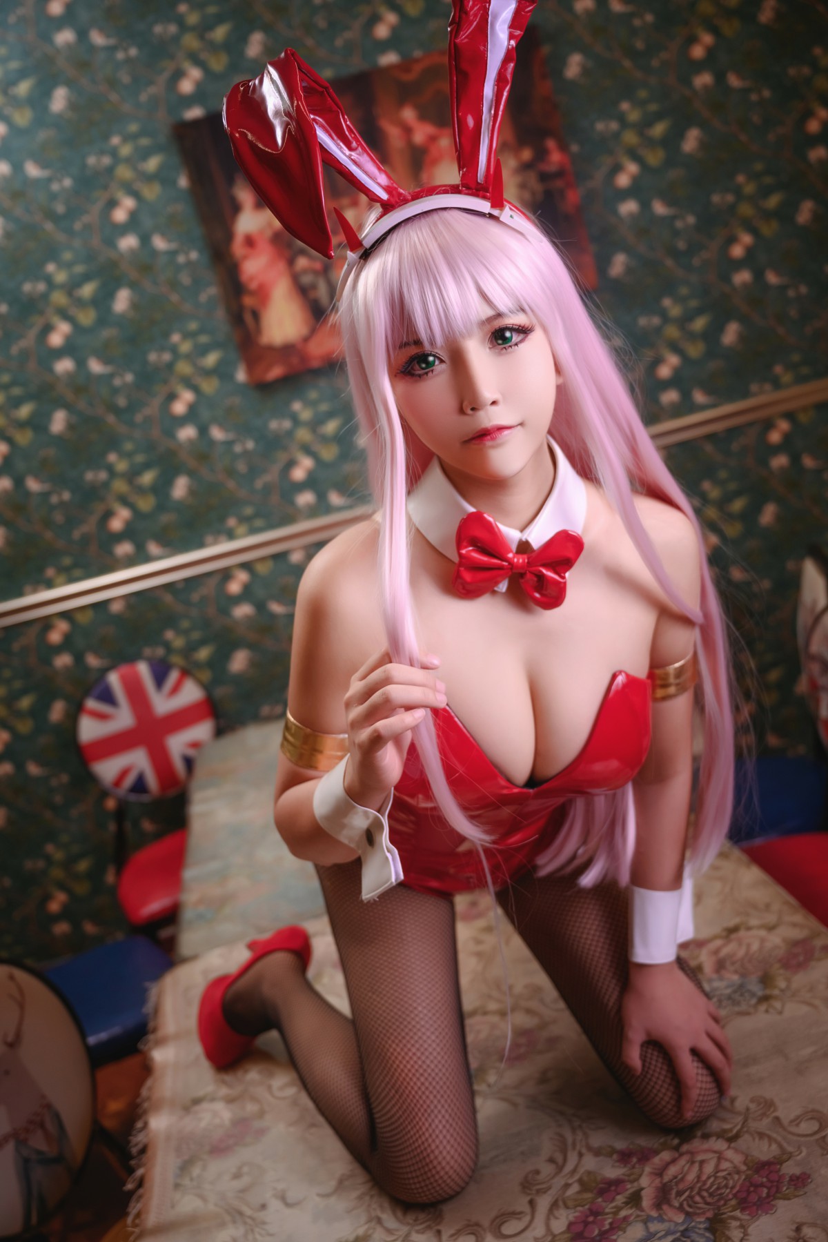 [Cosplay]抱走莫子 – 02 网袜兔女郎 – COSPLAY-小乔阁