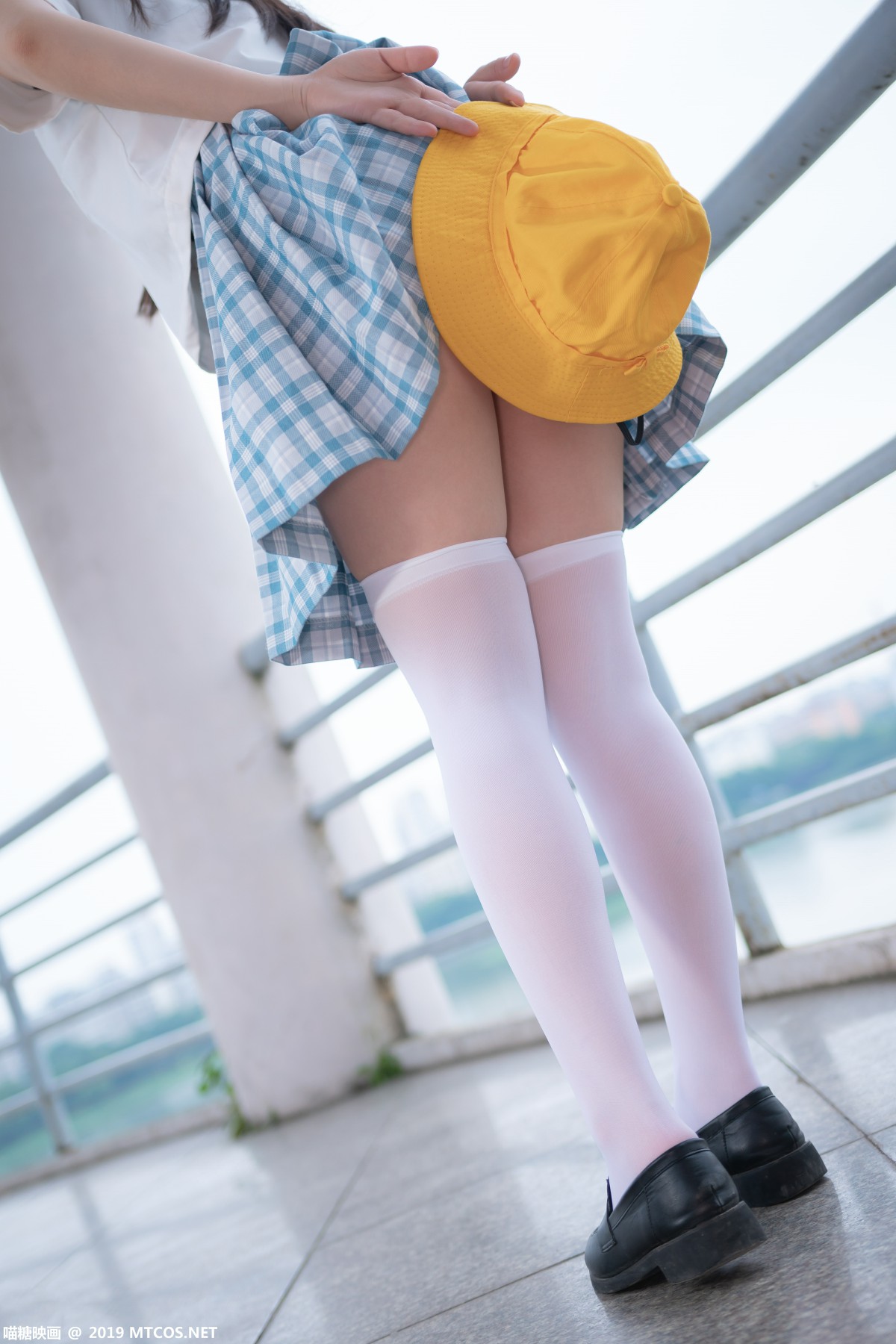 图片[14]-[喵糖映画]VOL.015 半度度度喵 白丝格子裙 – COSPLAY-小乔阁