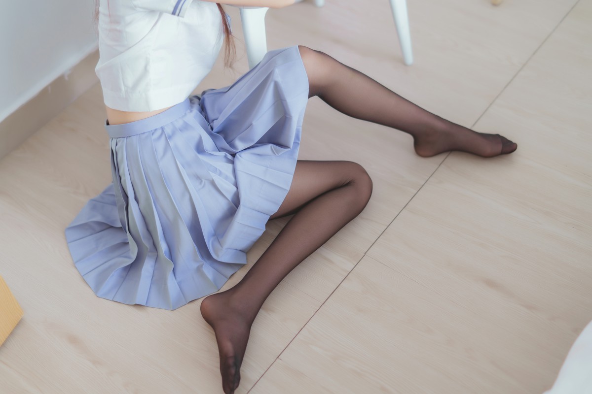 图片[36]-[Cosplay]桜桃喵 – 校服黑丝 – COSPLAY-小乔阁