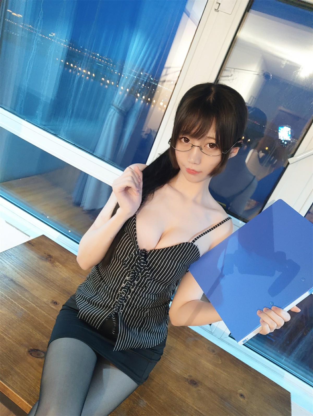 图片[4]-[Cosplay]NAGISA魔物喵–自摄系列 NO.001 专属秘书 – COSPLAY-小乔阁