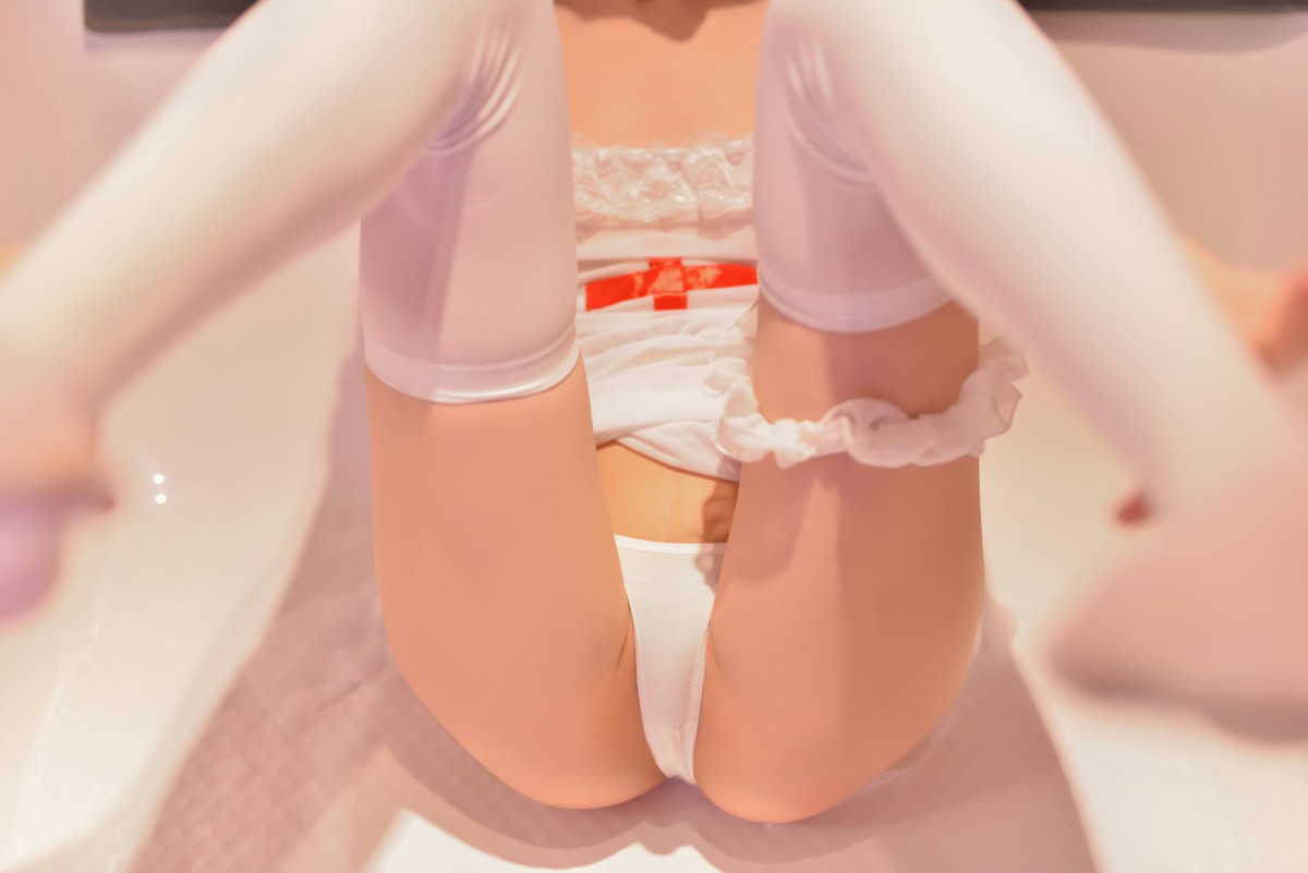 图片[19]-[Cosplay]NAGISA魔物喵 – VOL.04 性感看护师 – COSPLAY-小乔阁