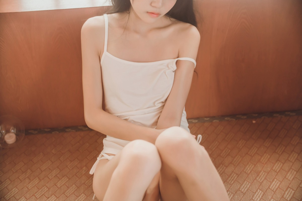 图片[5]-萝莉风COS 桜桃喵 – 小背心2 – COSPLAY-小乔阁