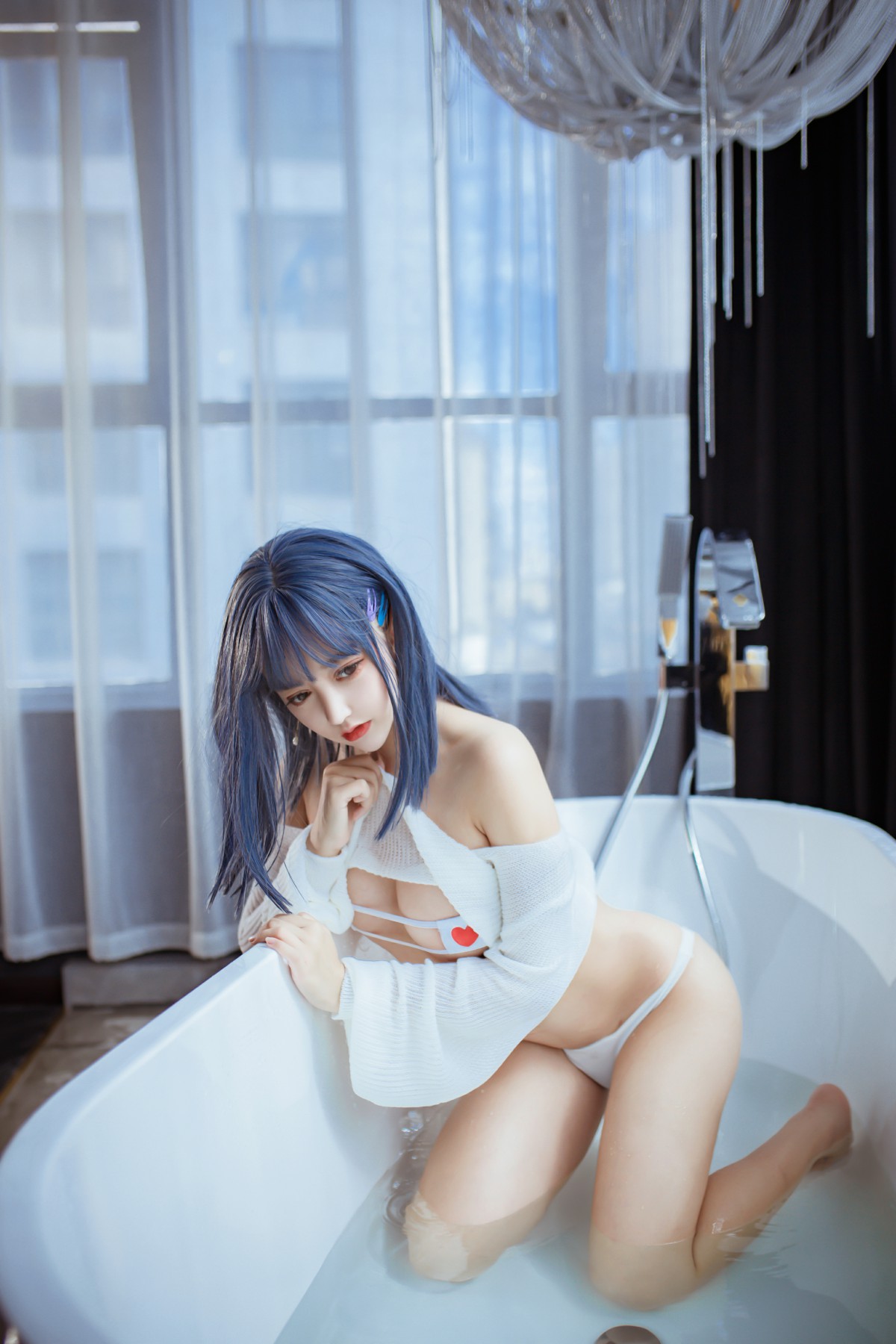 图片[15]-[Cosplay]过期米线线喵 – 浴缸 – COSPLAY-小乔阁