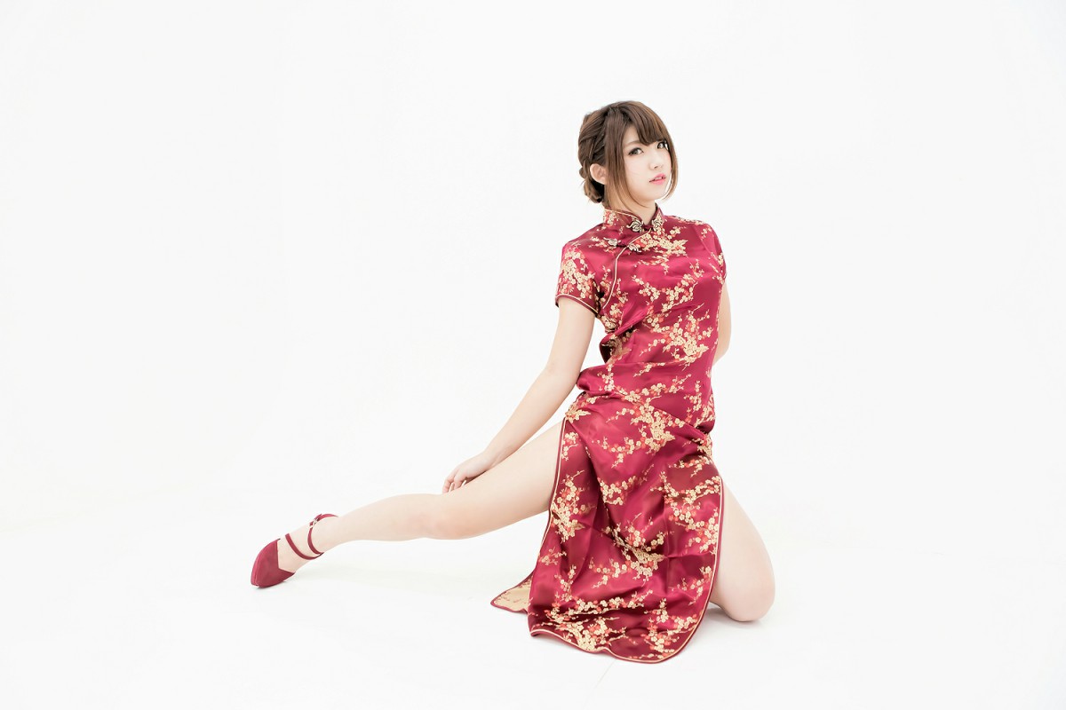 中華娘娘之红色旗袍与美腿高跟 – COSPLAY-小乔阁