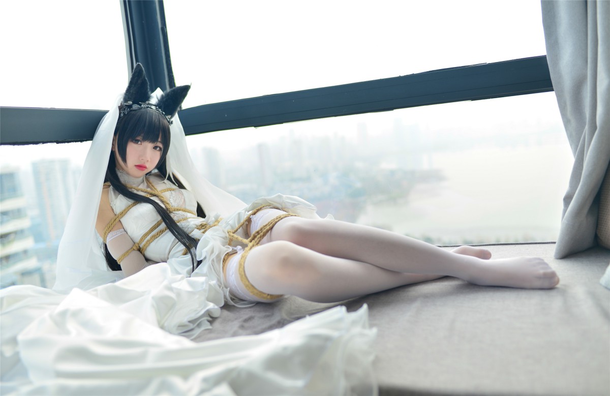 图片[36]-Cos小姐姐雪琪- 爱宕高跟美腿与婚纱 – COSPLAY-小乔阁