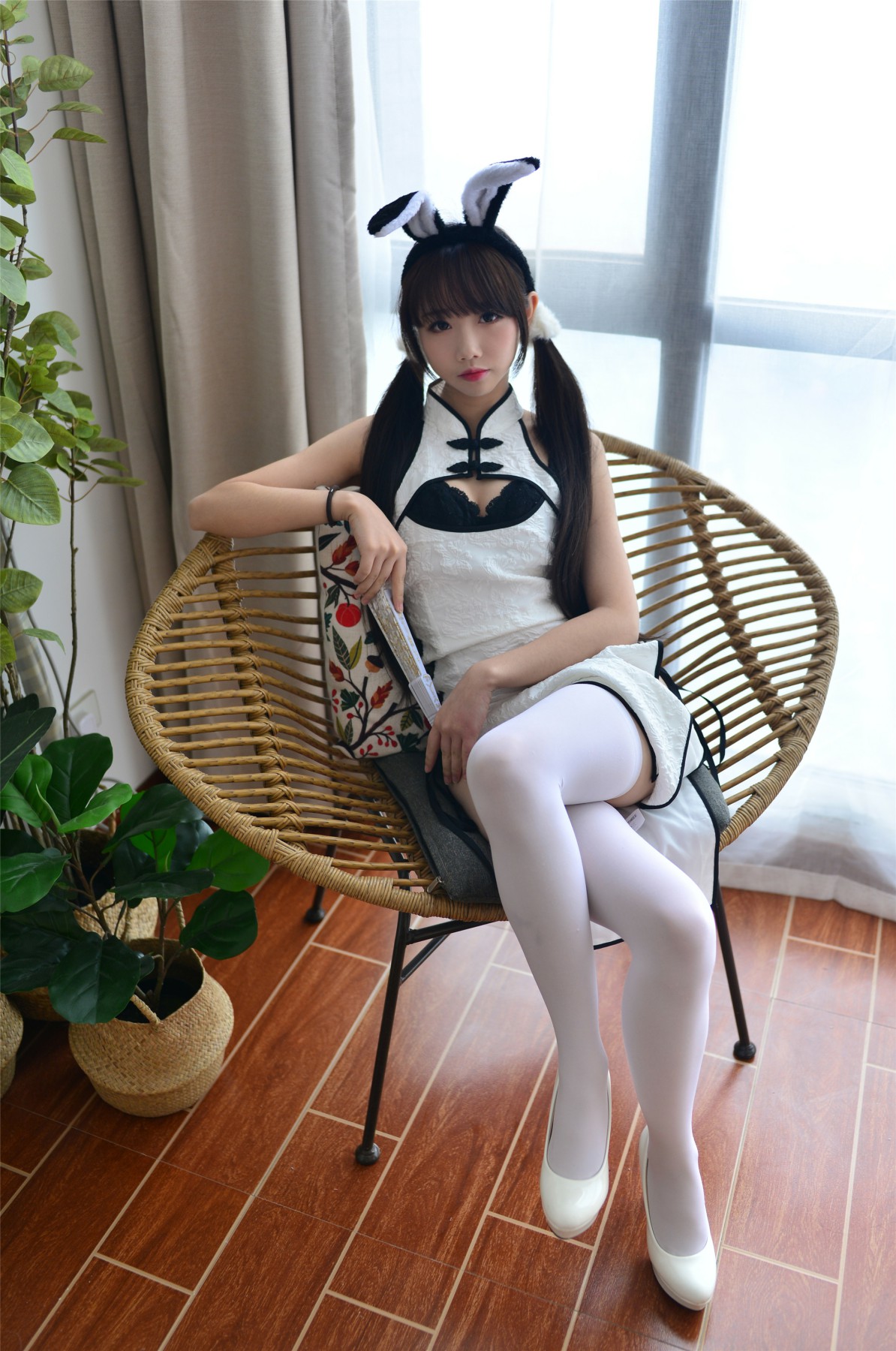 图片[2]-Cos小姐姐雪琪 – 七三旗袍 – COSPLAY-小乔阁