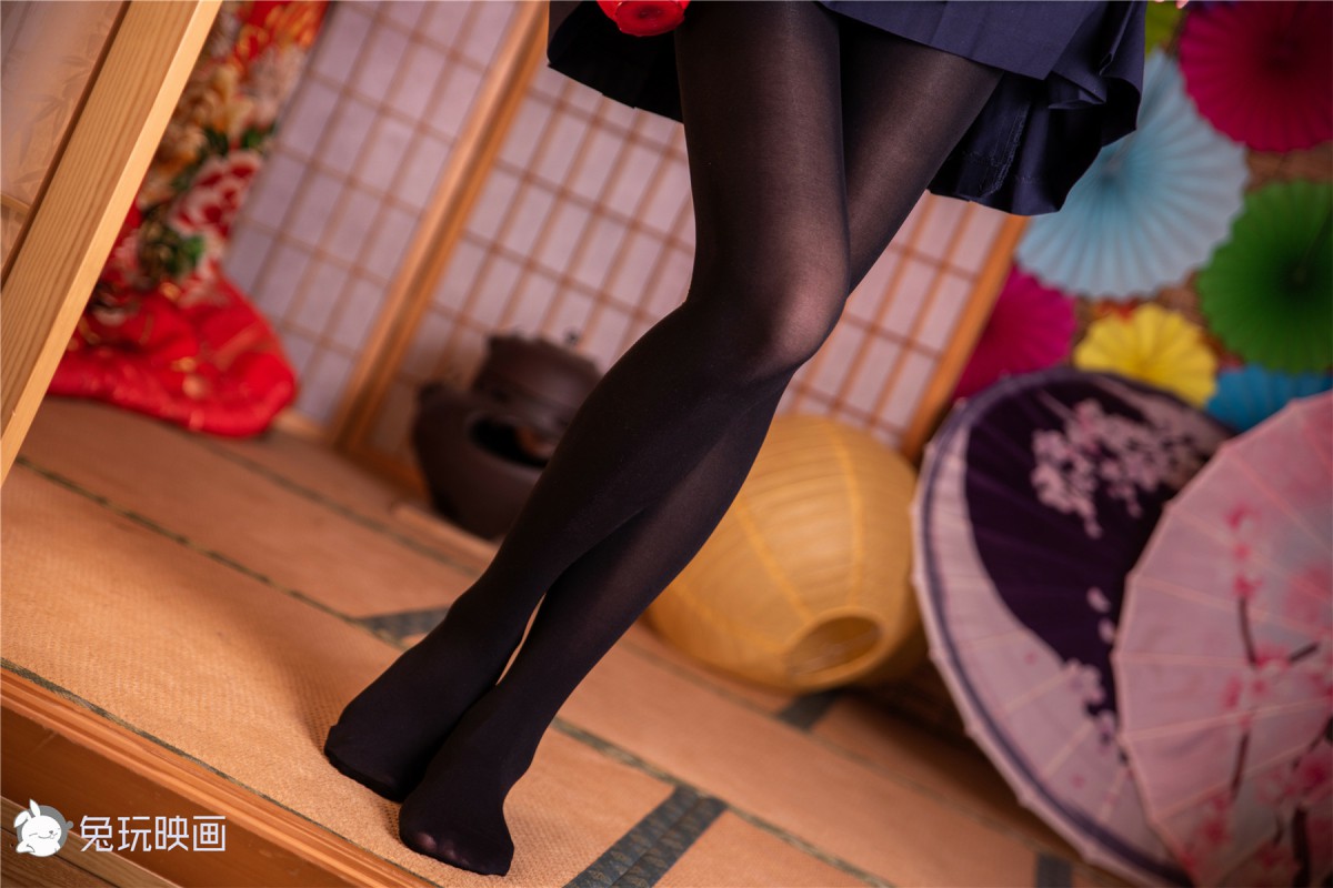 图片[6]-兔玩映画系列 Vol.053 冬天里的黑丝JK裙_ – COSPLAY-小乔阁