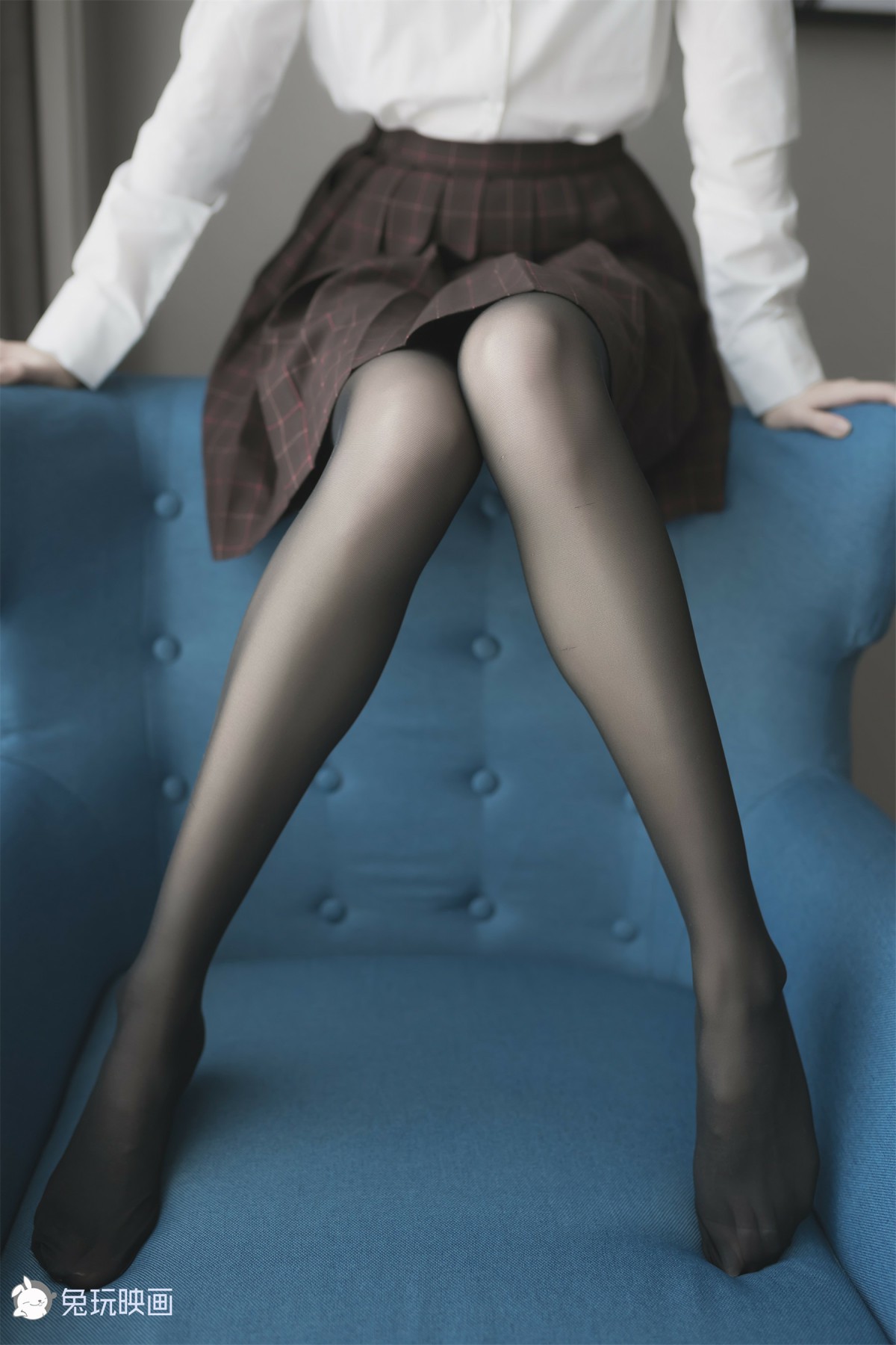图片[21]-兔玩映画系列 Vol.051 蓝椅子上的黑丝少女_ – COSPLAY-小乔阁