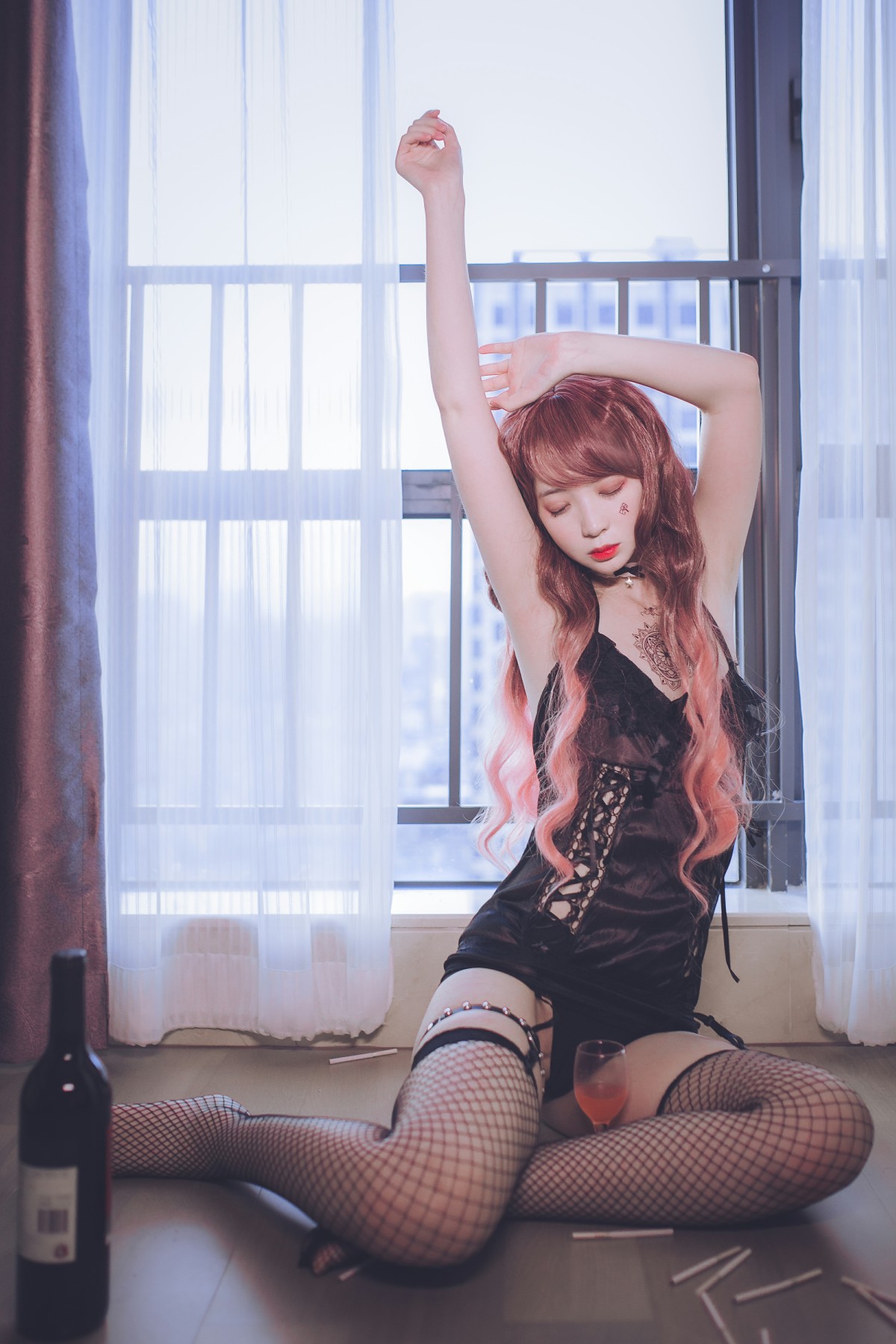 图片[33]-疯猫ss -黑色吊带袜 – COSPLAY-小乔阁