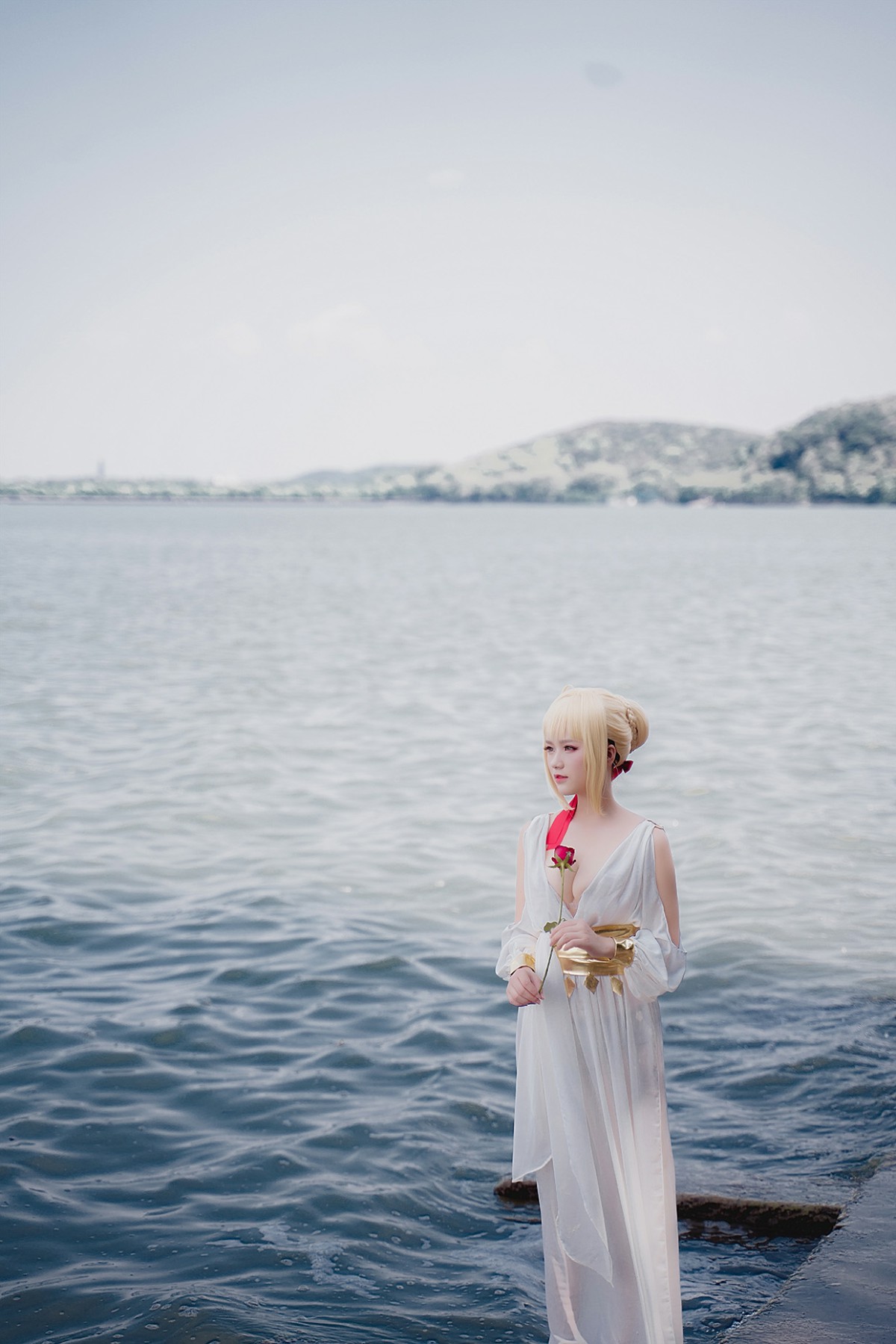 图片[6]-甜美女神 白裙飘逸难以抵挡的诱惑 – COSPLAY-小乔阁