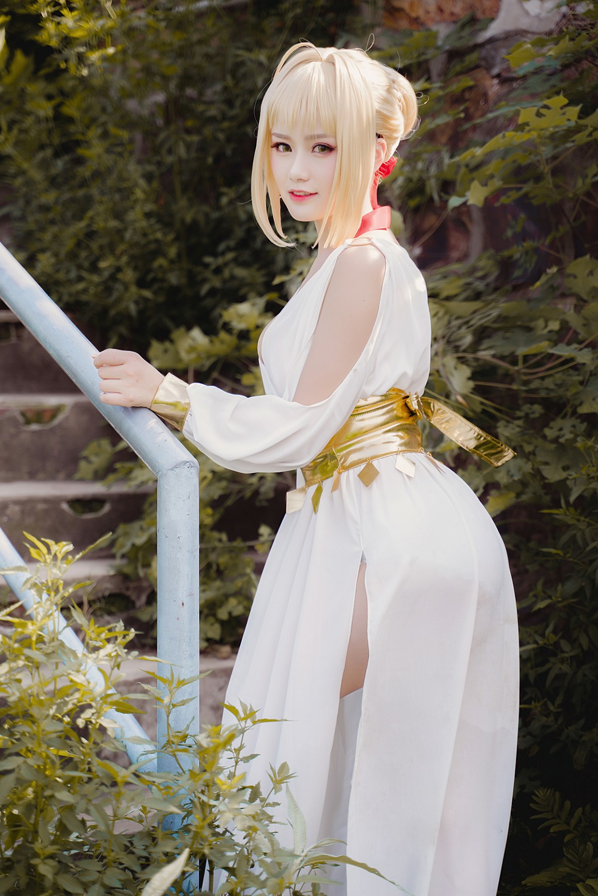 图片[8]-甜美女神 白裙飘逸难以抵挡的诱惑 – COSPLAY-小乔阁