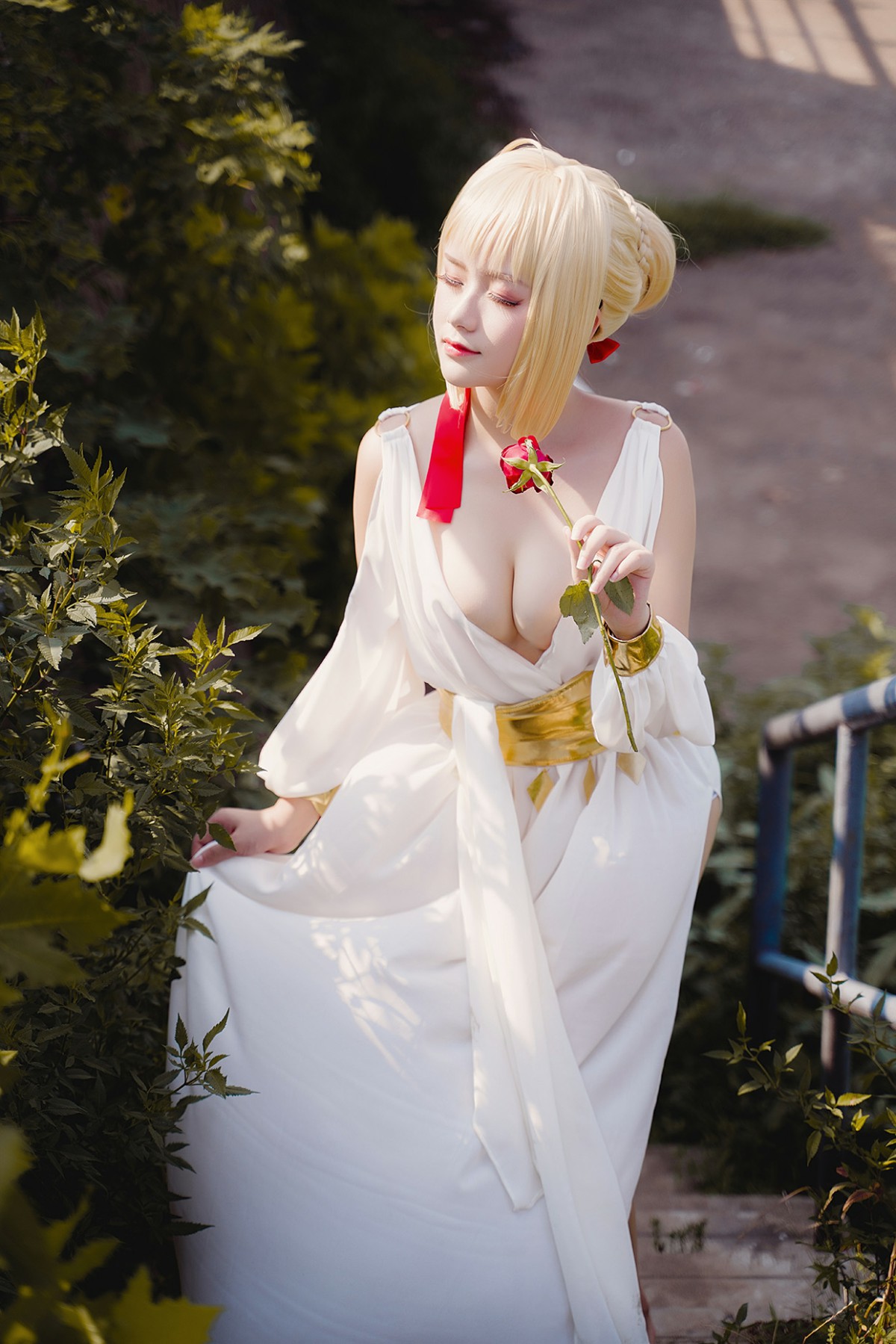 图片[11]-甜美女神 白裙飘逸难以抵挡的诱惑 – COSPLAY-小乔阁