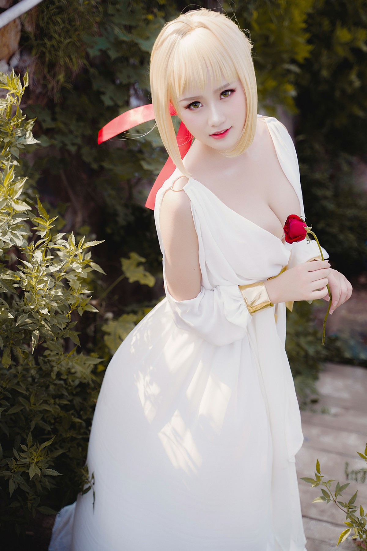 图片[14]-甜美女神 白裙飘逸难以抵挡的诱惑 – COSPLAY-小乔阁