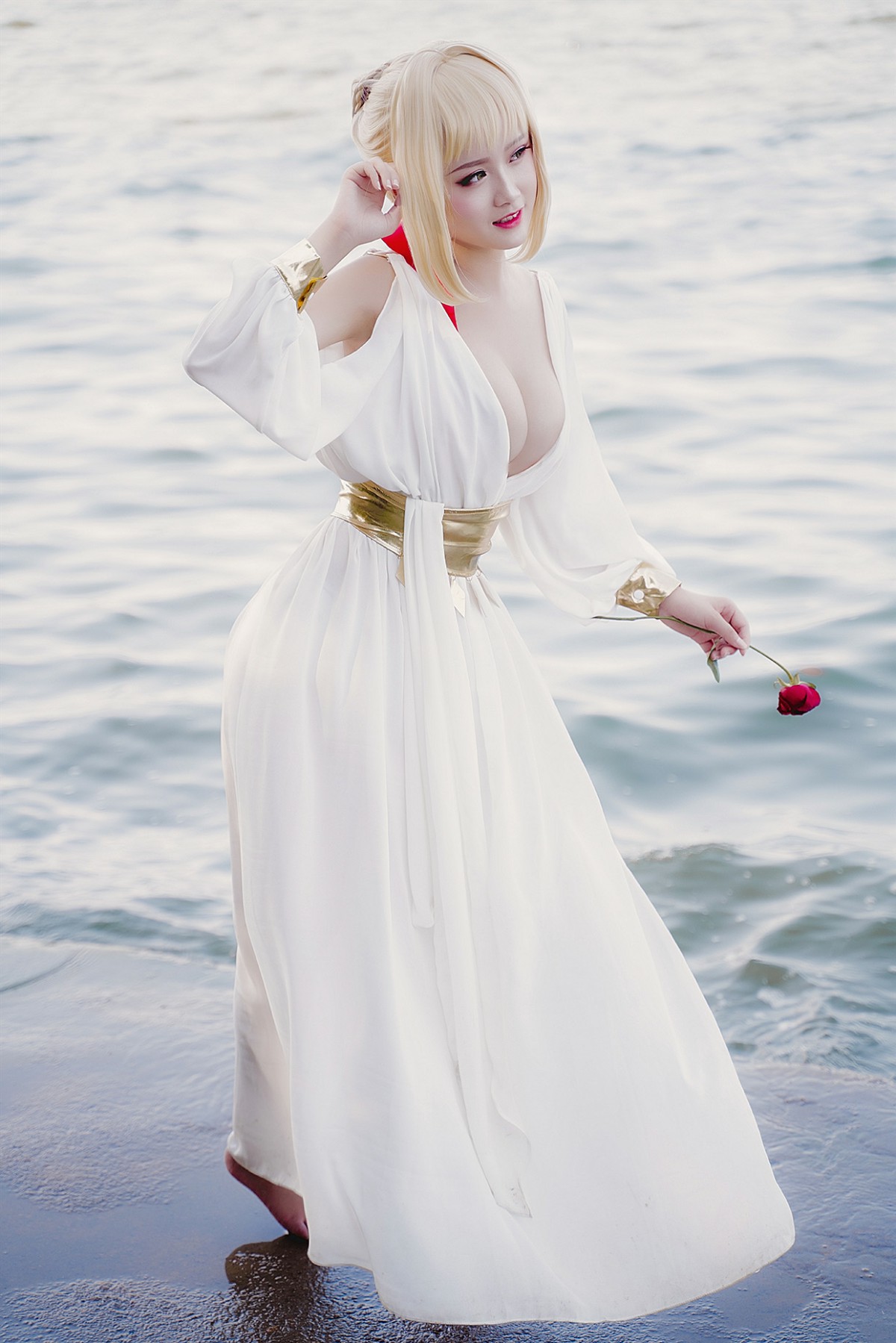 图片[21]-甜美女神 白裙飘逸难以抵挡的诱惑 – COSPLAY-小乔阁