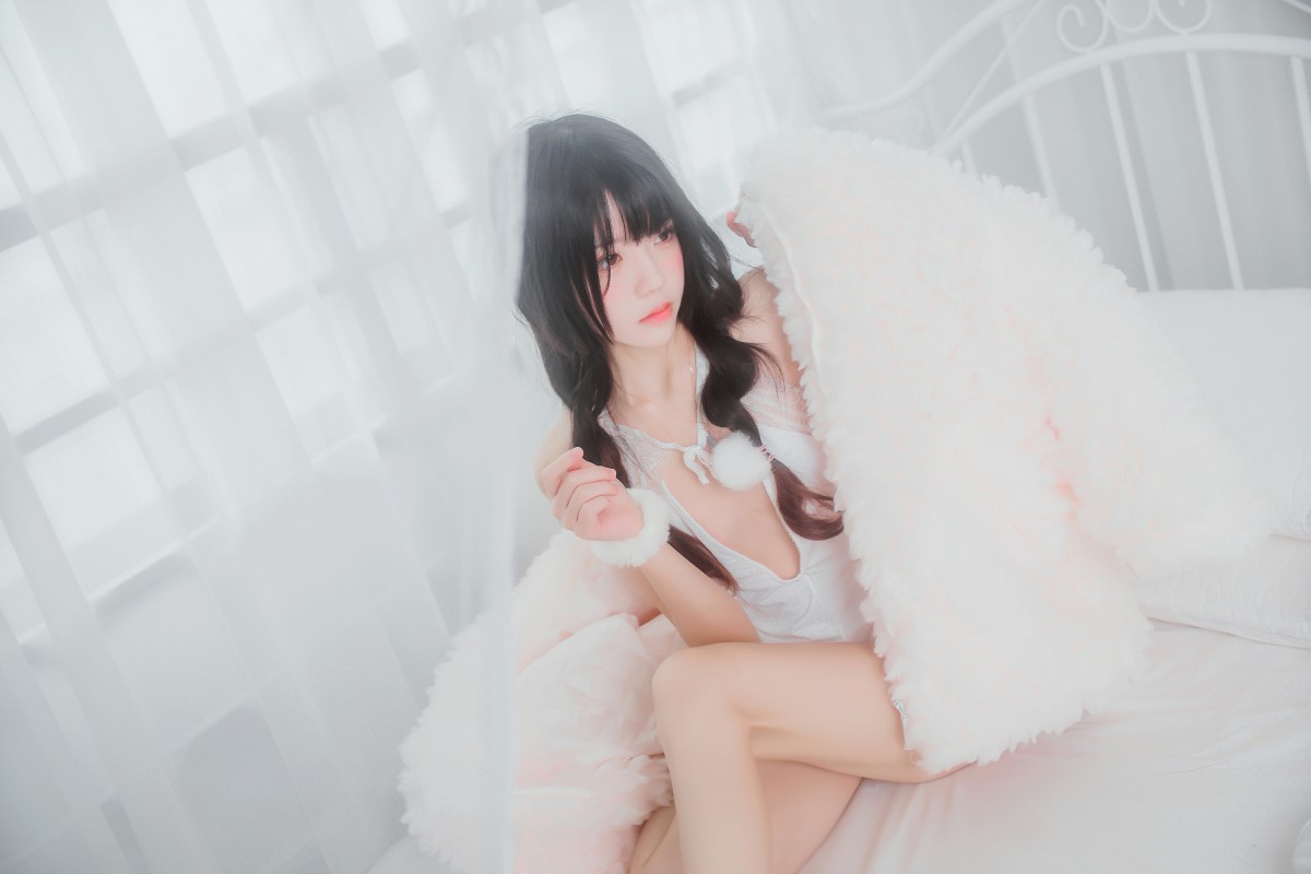 图片[4]-萝莉风COS 桜桃喵 – 纯白私房 – COSPLAY-小乔阁