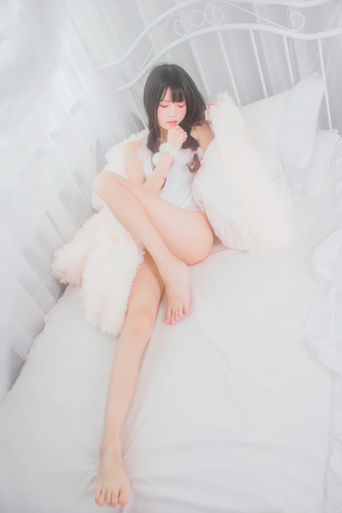 图片[5]-萝莉风COS 桜桃喵 – 纯白私房 – COSPLAY-小乔阁