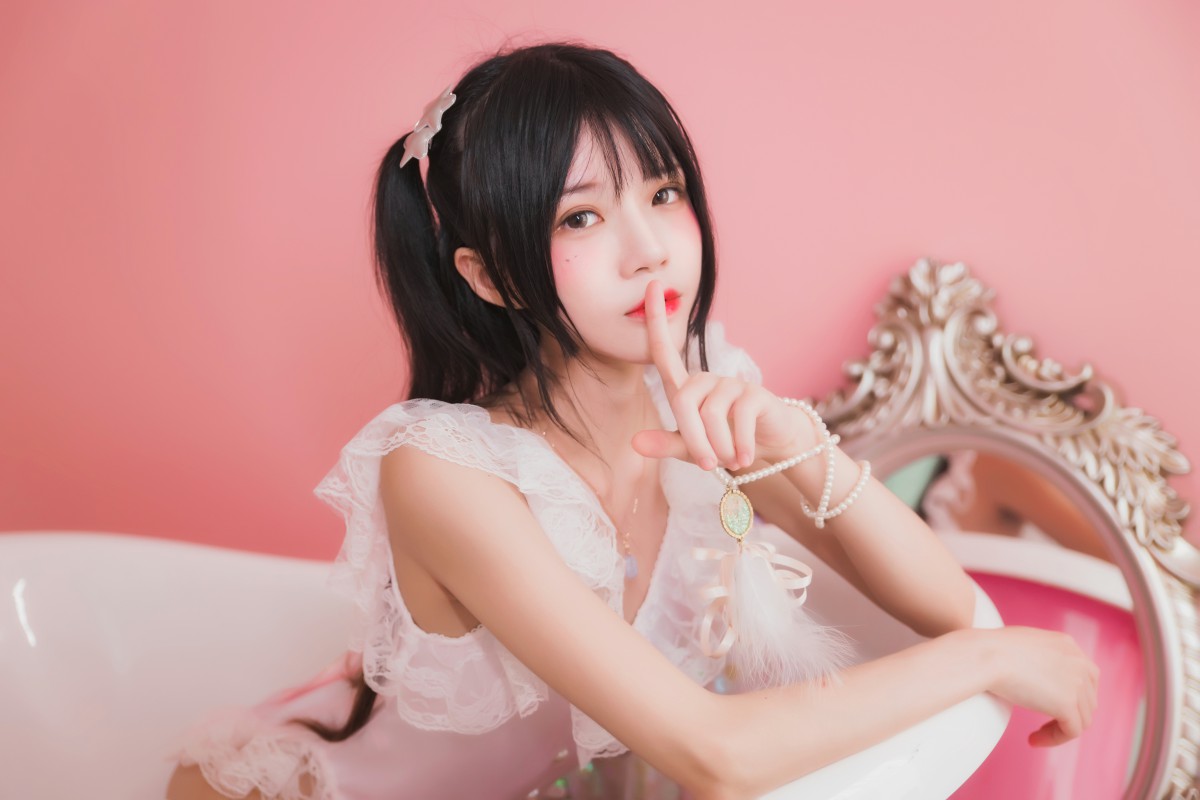 图片[23]-萝莉风COS 桜桃喵 –粉色浴缸 – COSPLAY-小乔阁