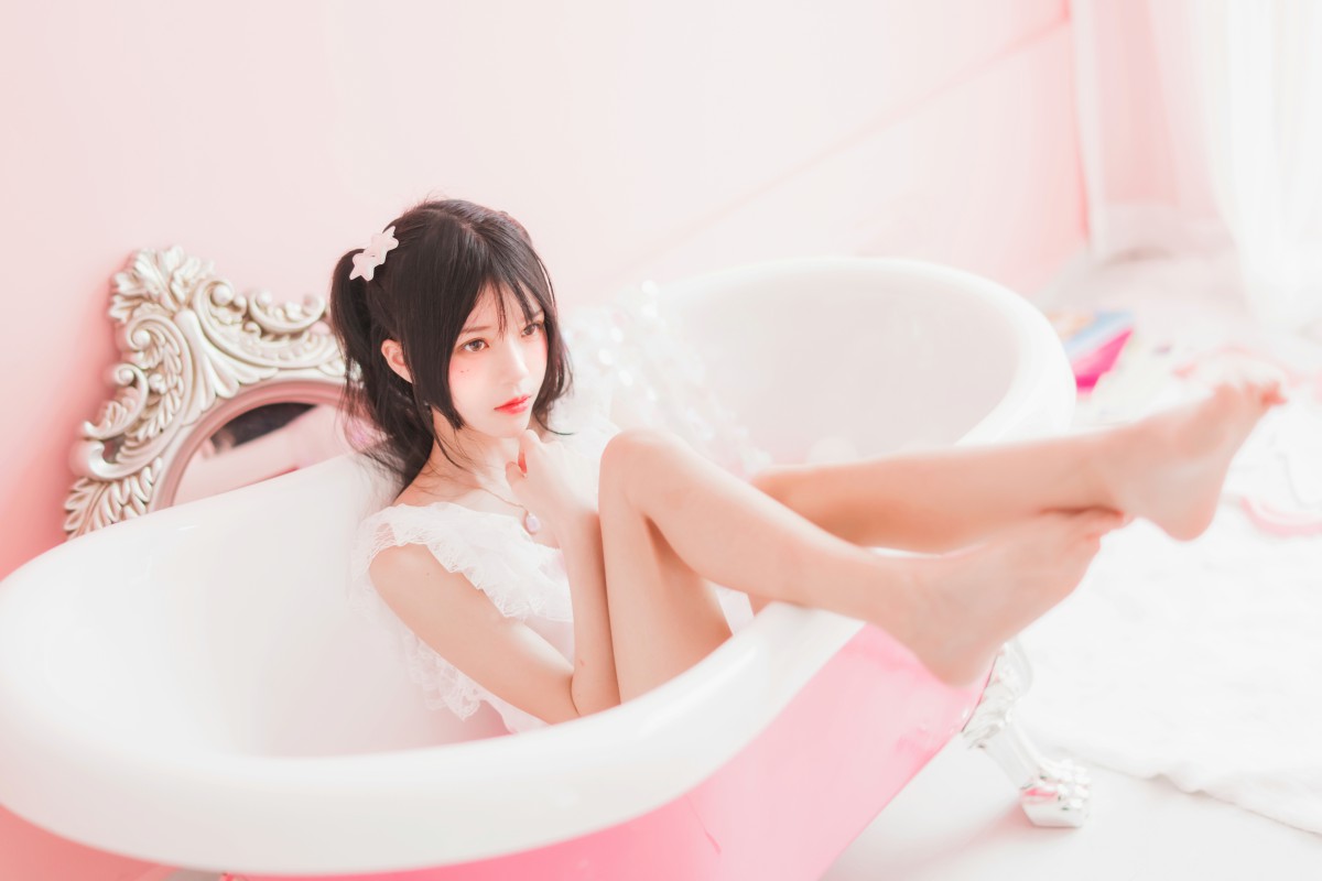 图片[28]-萝莉风COS 桜桃喵 –粉色浴缸 – COSPLAY-小乔阁