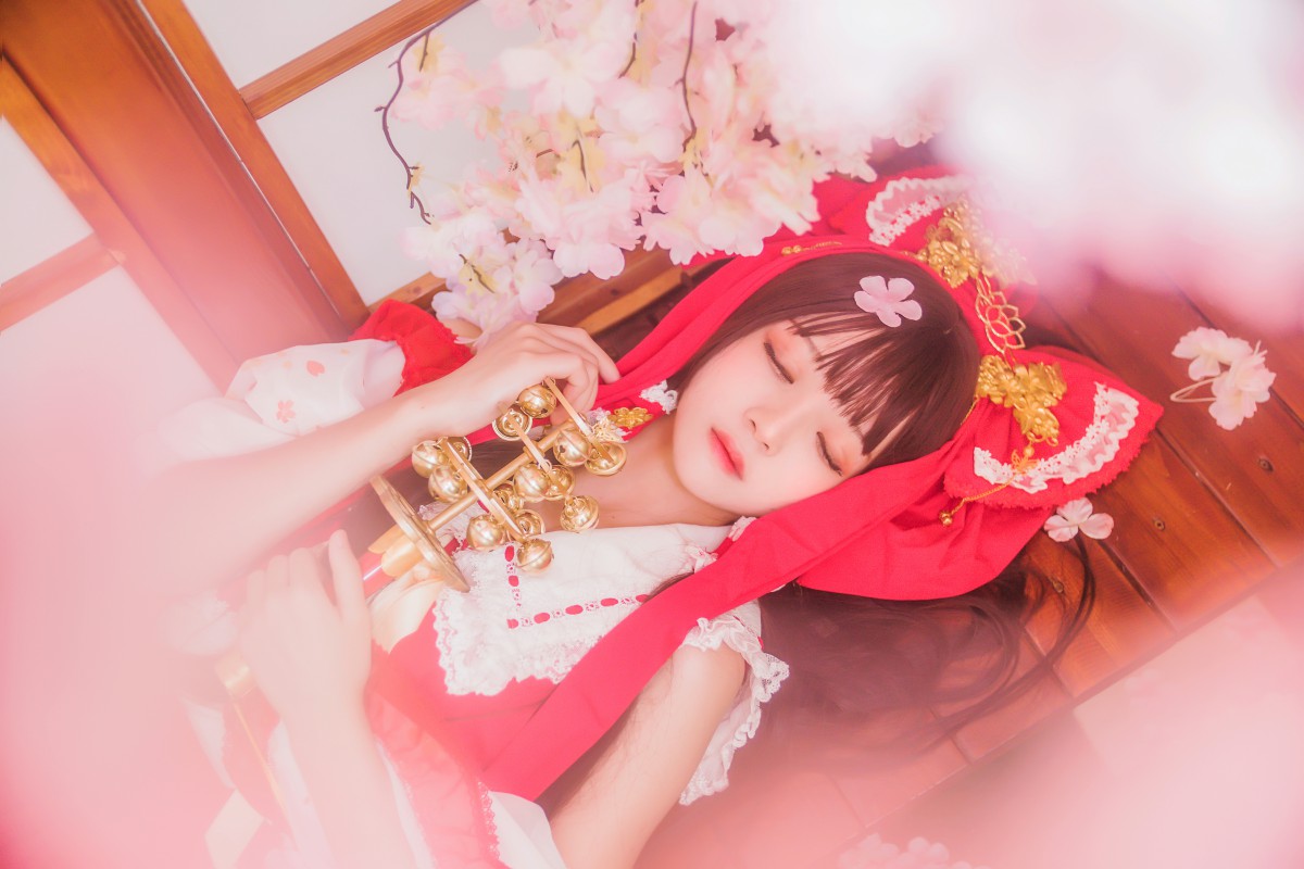 图片[39]-萝莉风COS 桜桃喵 – 灵梦 新年快乐 – COSPLAY-小乔阁