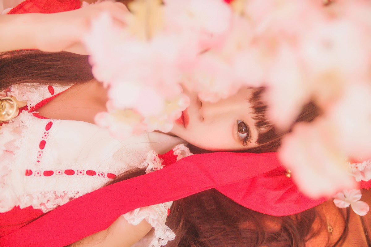 图片[40]-萝莉风COS 桜桃喵 – 灵梦 新年快乐 – COSPLAY-小乔阁