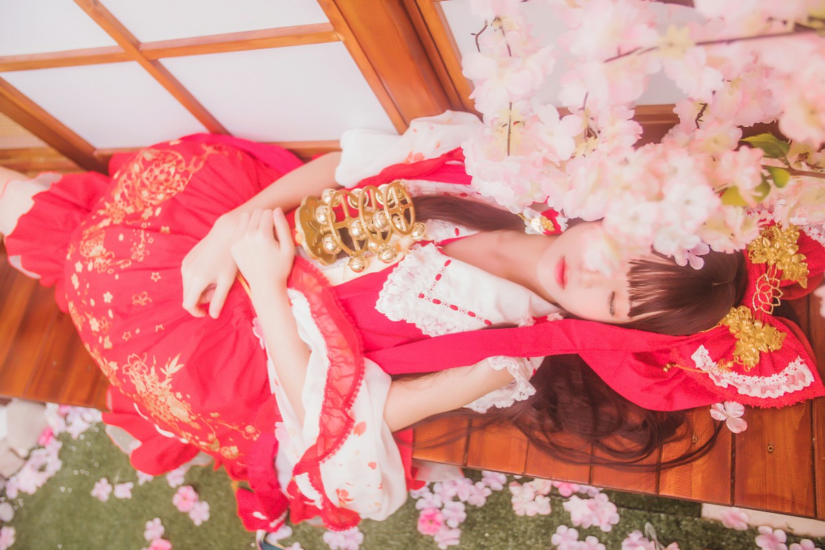 图片[42]-萝莉风COS 桜桃喵 – 灵梦 新年快乐 – COSPLAY-小乔阁