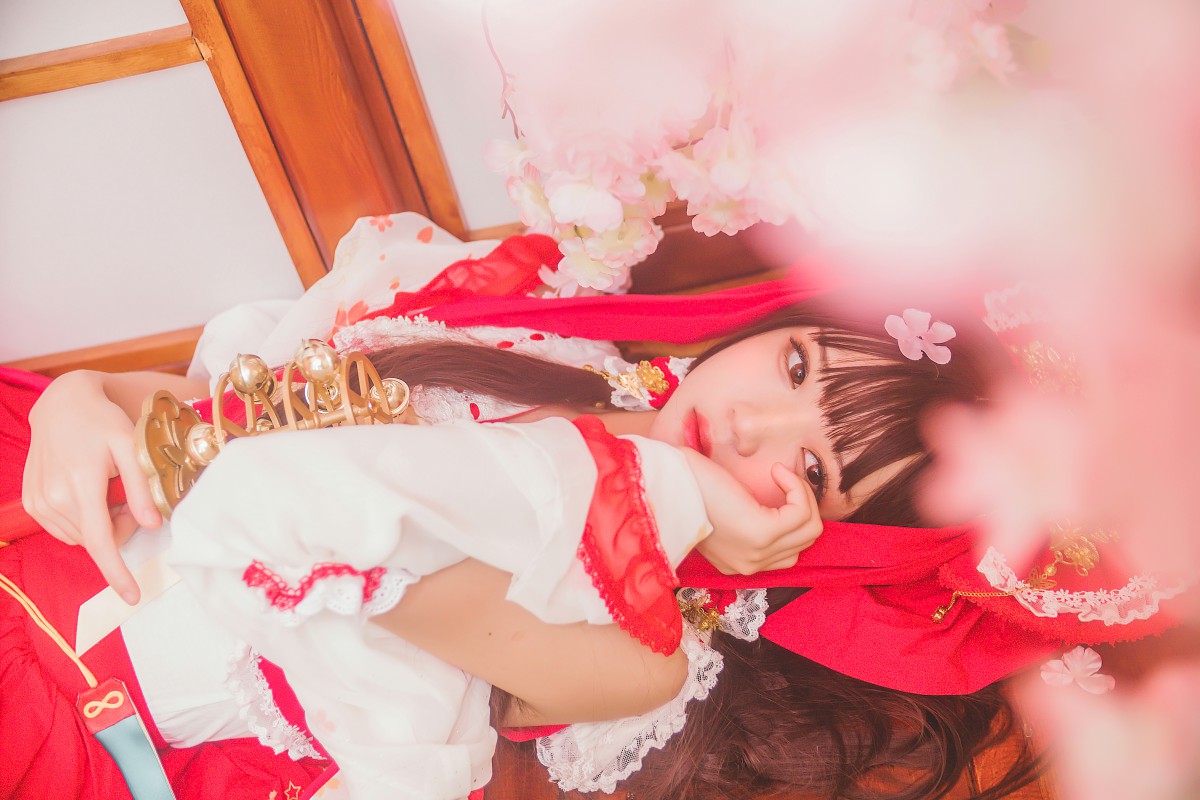 图片[44]-萝莉风COS 桜桃喵 – 灵梦 新年快乐 – COSPLAY-小乔阁