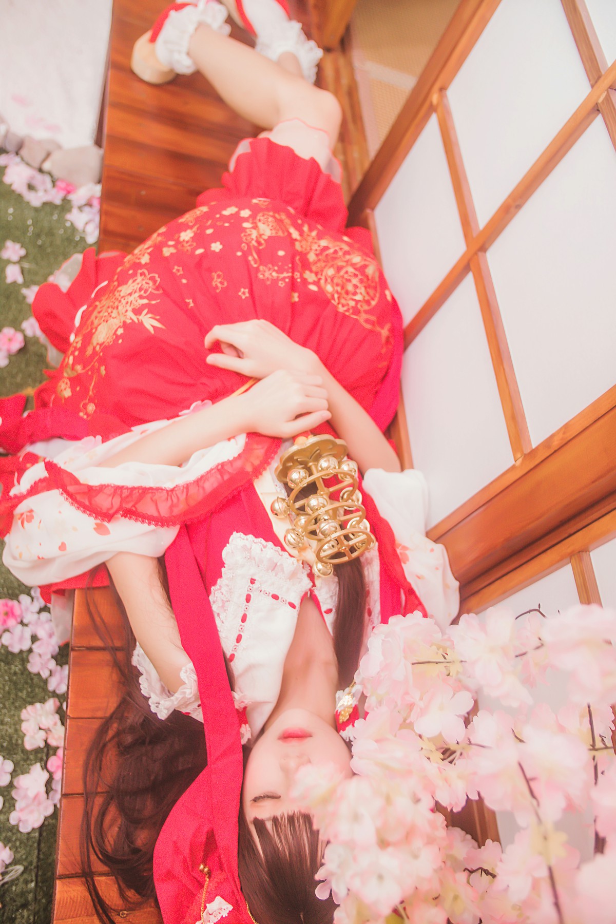 图片[45]-萝莉风COS 桜桃喵 – 灵梦 新年快乐 – COSPLAY-小乔阁
