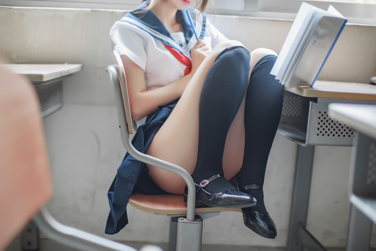 图片[6]-COS美女 疯猫ss – 同桌的水手服 – COSPLAY-小乔阁
