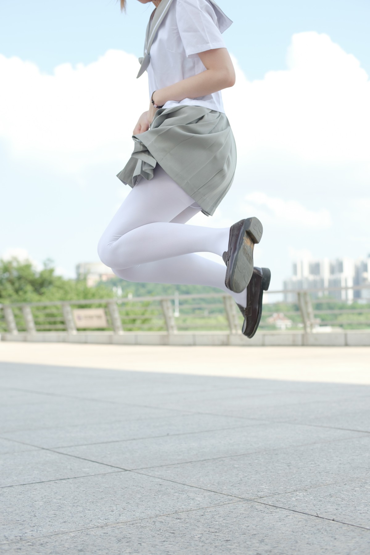 图片[5]-[森萝财团]R15-026JK白丝户外 – COSPLAY-小乔阁