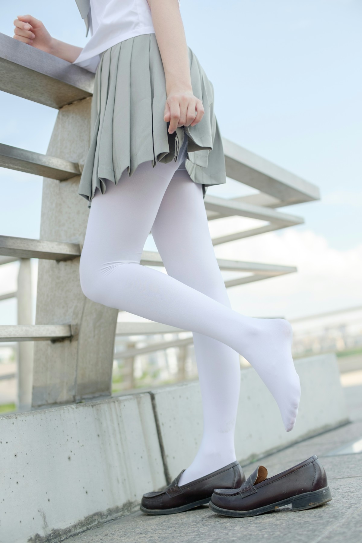 图片[28]-[森萝财团]R15-026JK白丝户外 – COSPLAY-小乔阁