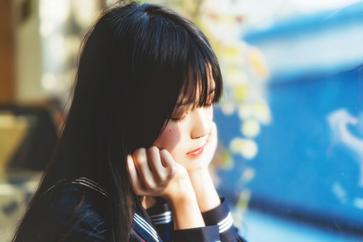 图片[2]-萝莉风COS 桜桃喵 – 黑色水手服 – COSPLAY-小乔阁