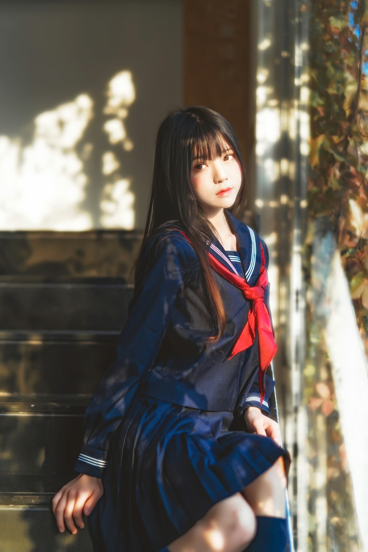 图片[4]-萝莉风COS 桜桃喵 – 黑色水手服 – COSPLAY-小乔阁