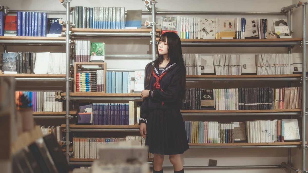 图片[42]-萝莉风COS 桜桃喵 – 黑色水手服 – COSPLAY-小乔阁