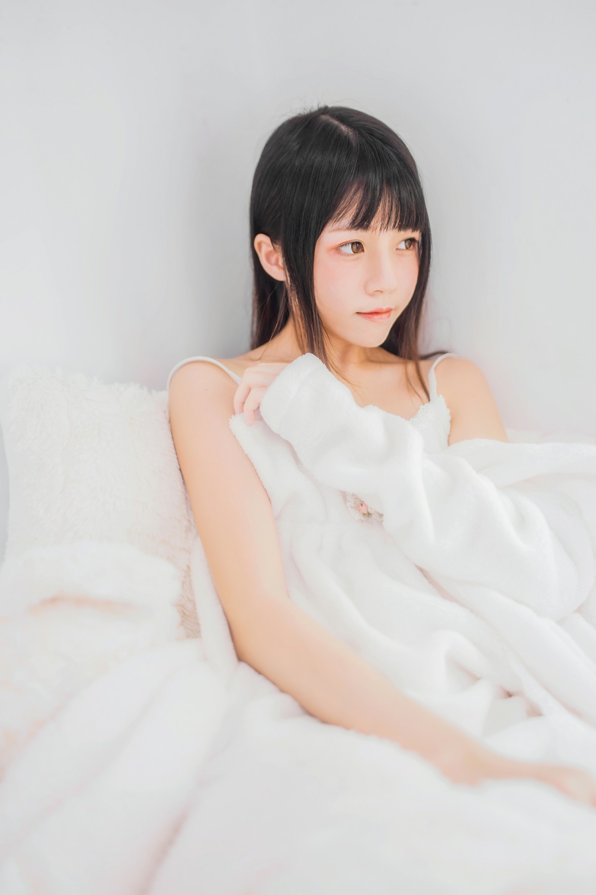 图片[4]-萝莉风COS 桜桃喵 – 冬眠 – COSPLAY-小乔阁