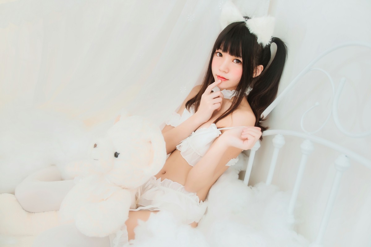 图片[11]-萝莉风COS 桜桃喵 – 白猫 – COSPLAY-小乔阁
