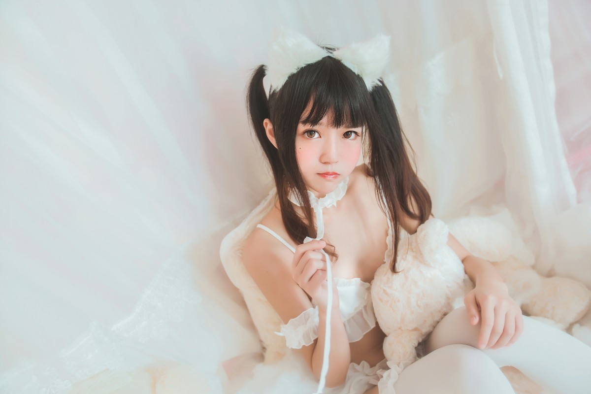 图片[19]-萝莉风COS 桜桃喵 – 白猫 – COSPLAY-小乔阁