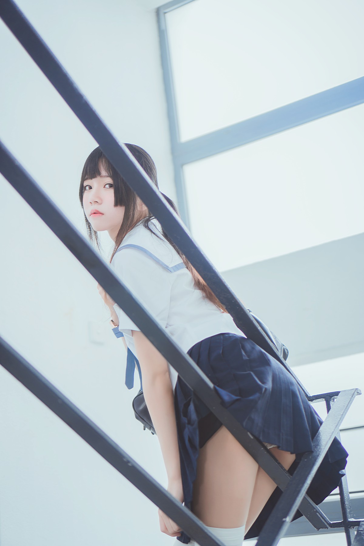 图片[5]-萝莉风COS 桜桃喵 – 蓝白水手服 – COSPLAY-小乔阁