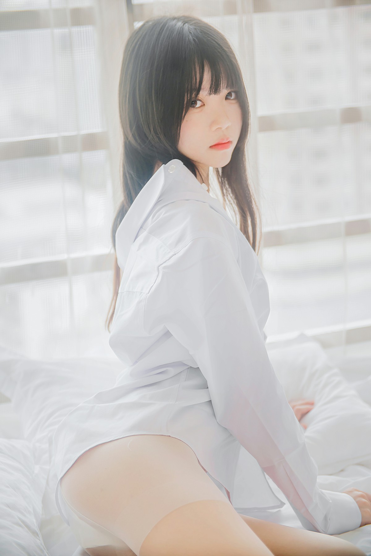 图片[39]-萝莉风COS 桜桃喵 – 白衬衫散发 – COSPLAY-小乔阁