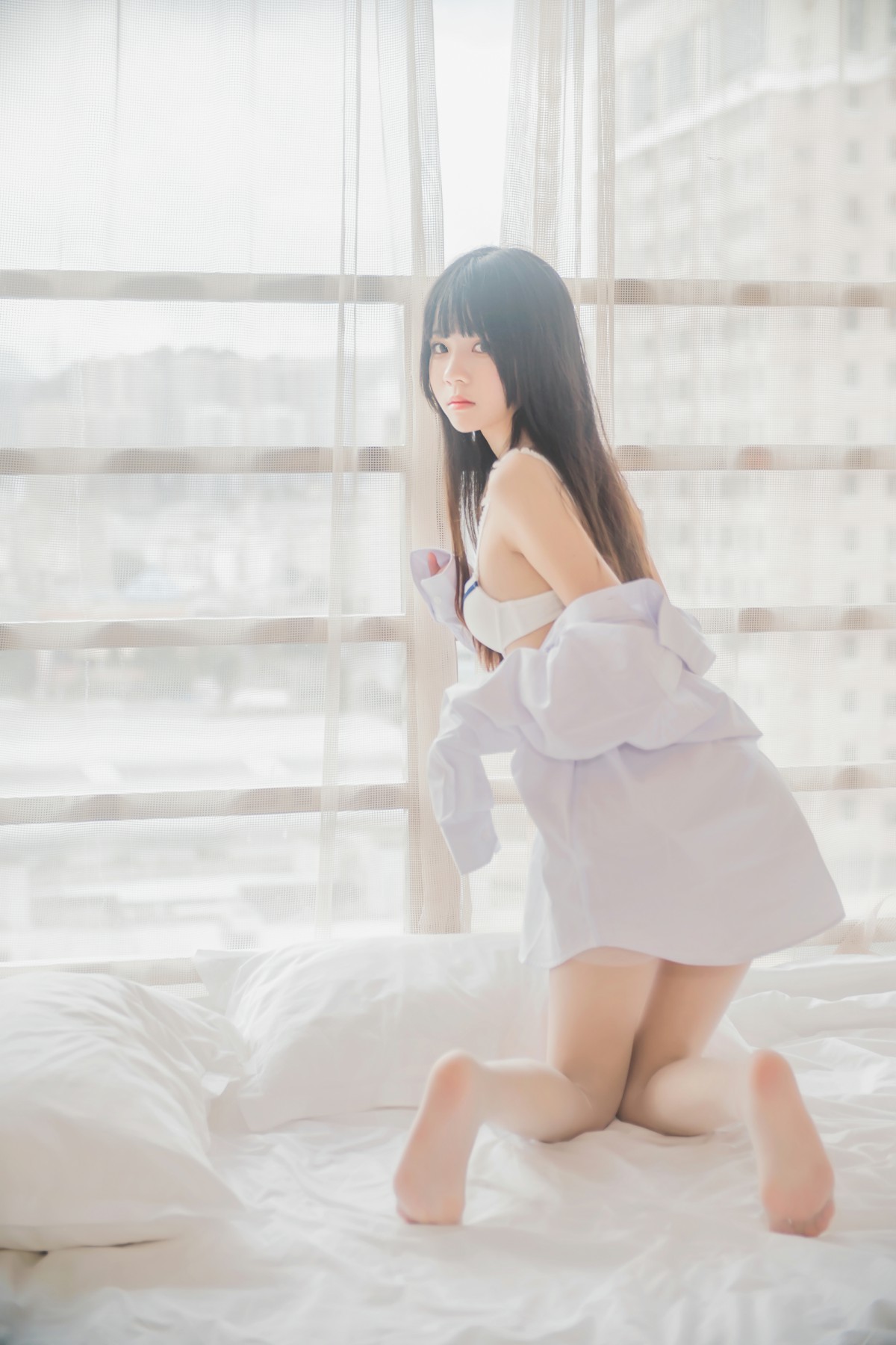 图片[45]-萝莉风COS 桜桃喵 – 白衬衫散发 – COSPLAY-小乔阁