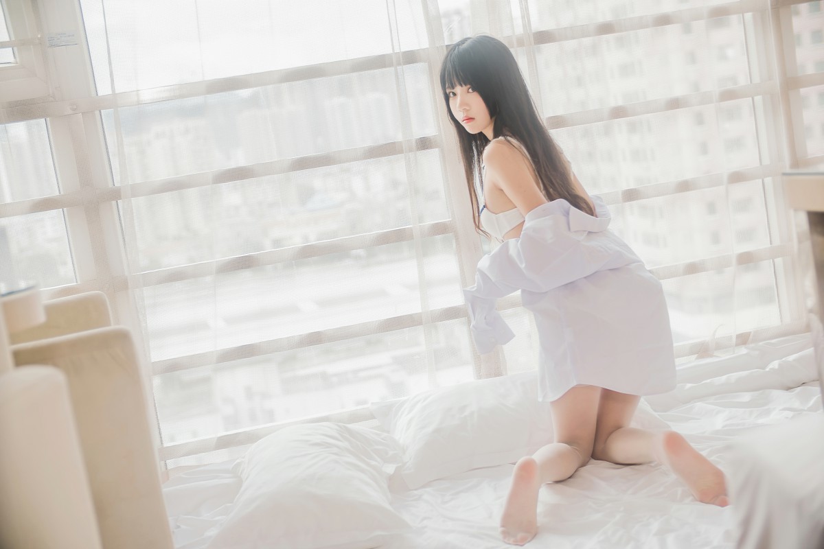 图片[46]-萝莉风COS 桜桃喵 – 白衬衫散发 – COSPLAY-小乔阁