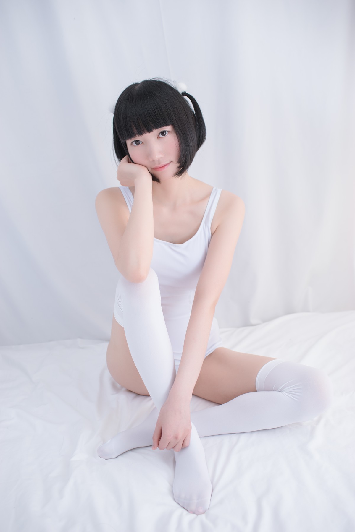 图片[7]-[轻兰映画写真]SPL.001 白色纯情丝袜秀 – COSPLAY-小乔阁