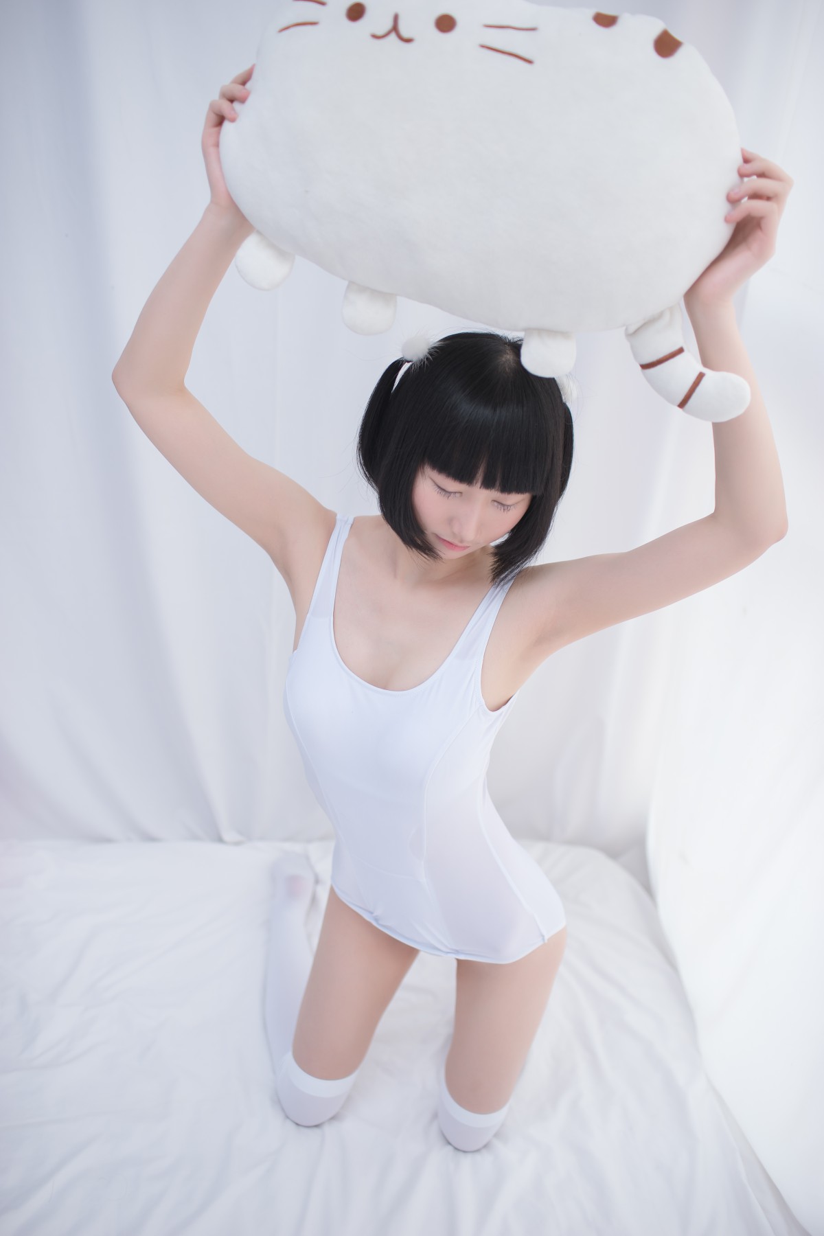 图片[22]-[轻兰映画写真]SPL.001 白色纯情丝袜秀 – COSPLAY-小乔阁