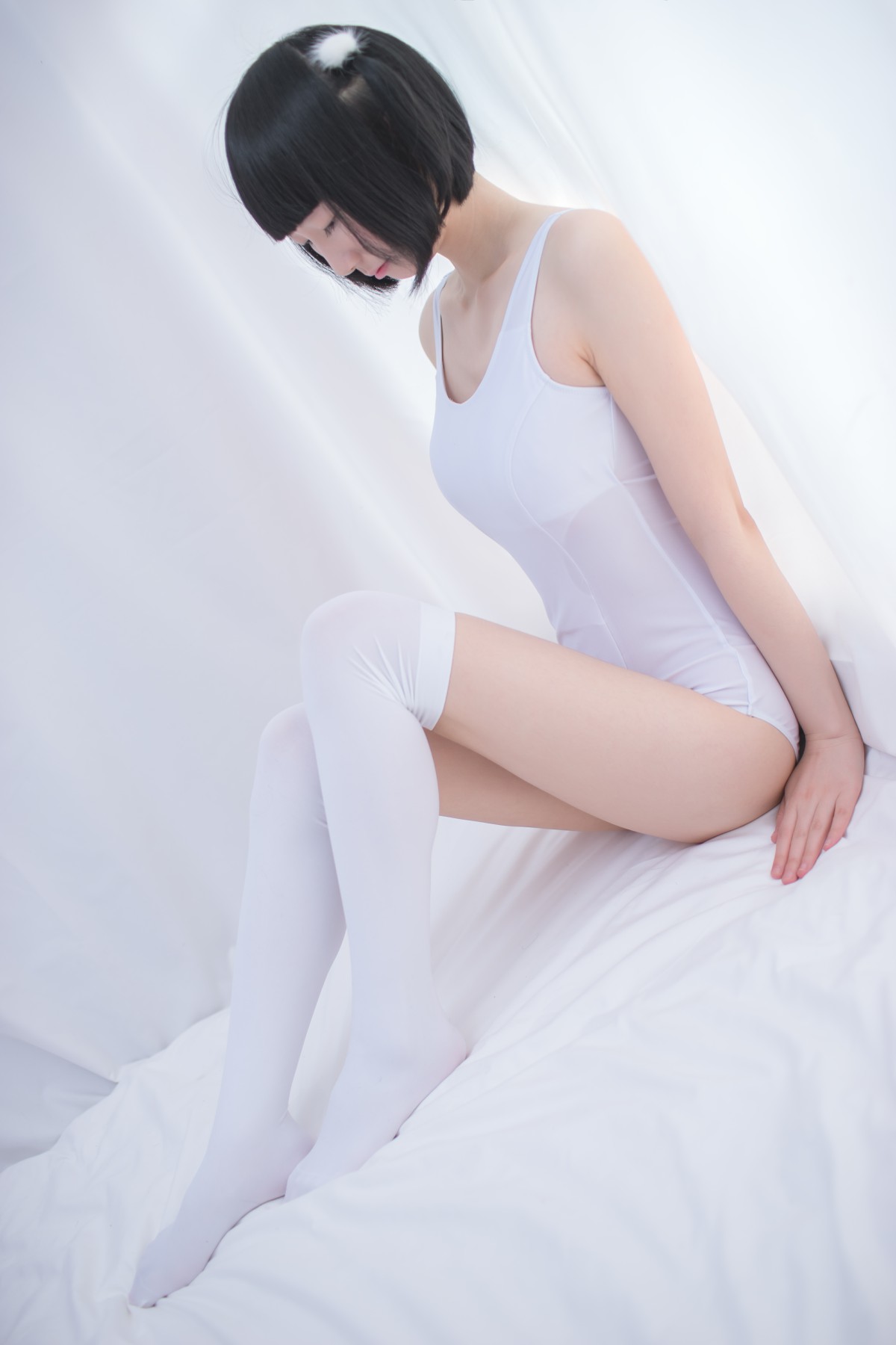 图片[28]-[轻兰映画写真]SPL.001 白色纯情丝袜秀 – COSPLAY-小乔阁