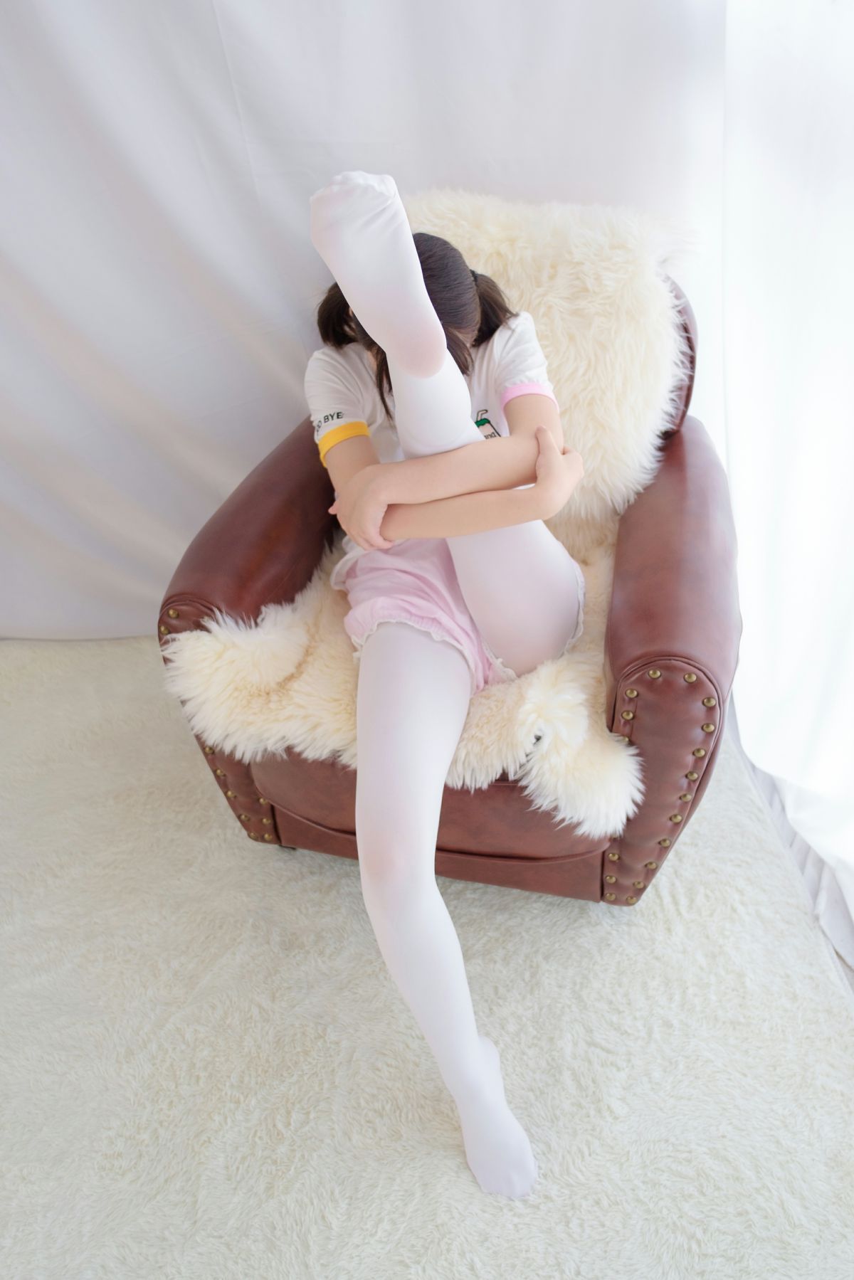 图片[32]-[森萝财团]R15-015白丝萝莉玩桶装水 – COSPLAY-小乔阁