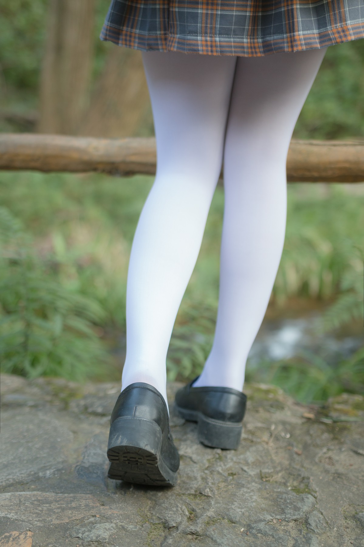 图片[28]-[轻兰映画写真]VOL.002_轻兰映画_福利社 – COSPLAY-小乔阁