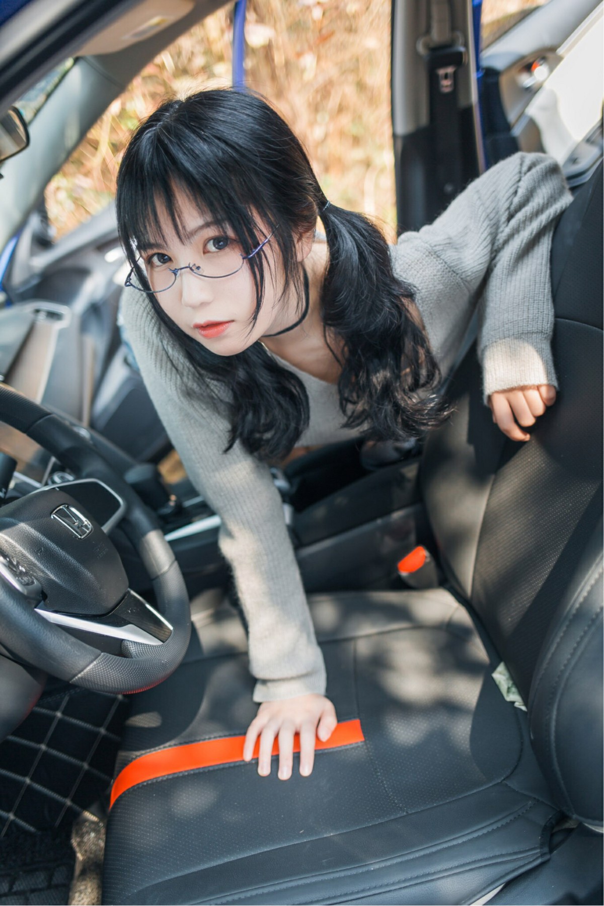 图片[13]-COSER美女逐月su – 车内篇 – COSPLAY-小乔阁